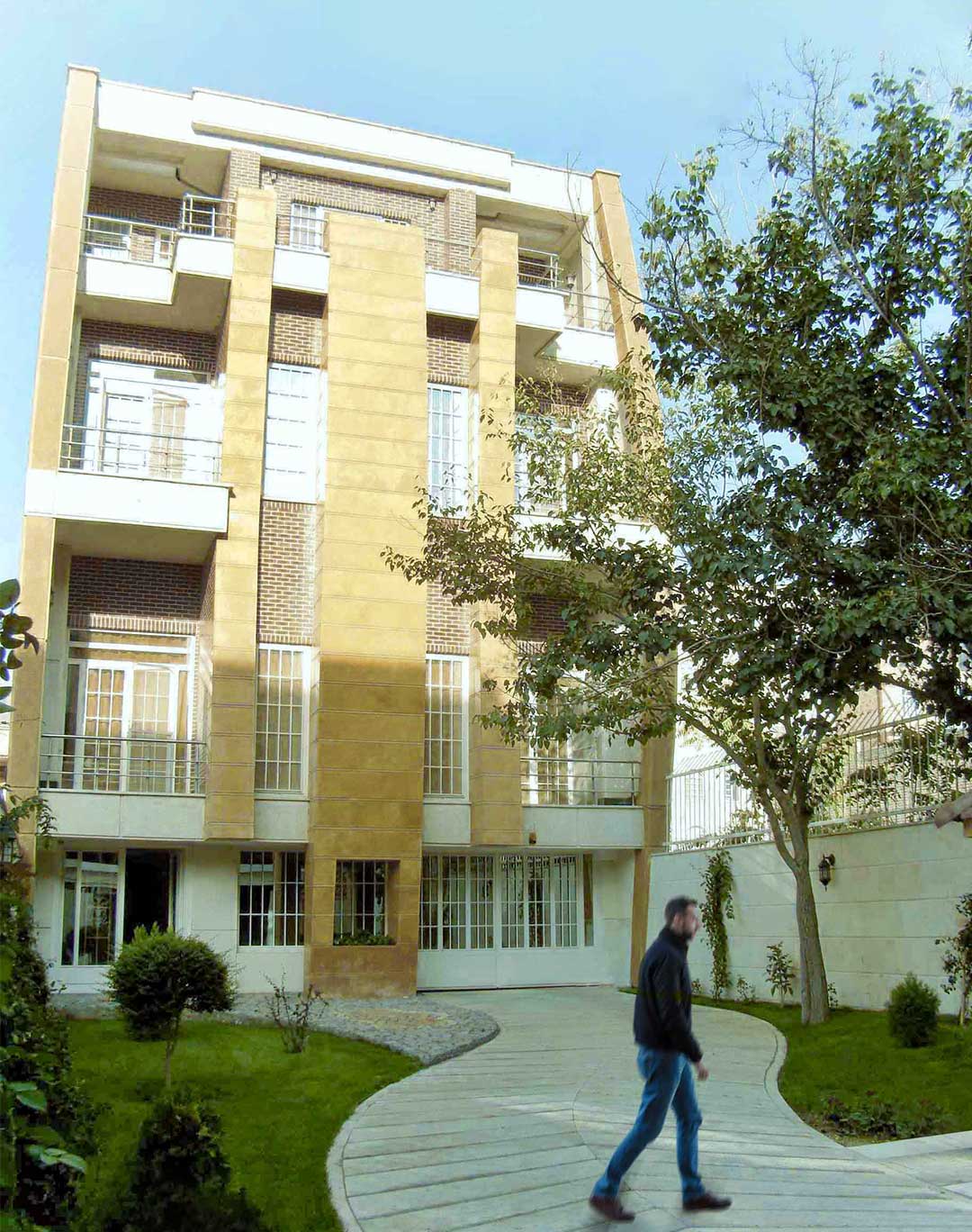 ساختمان مسکونی-گلستان-کرج
